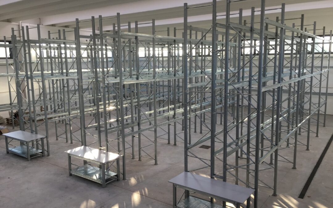 Realizzazione di un soppalco metallico con portapallet